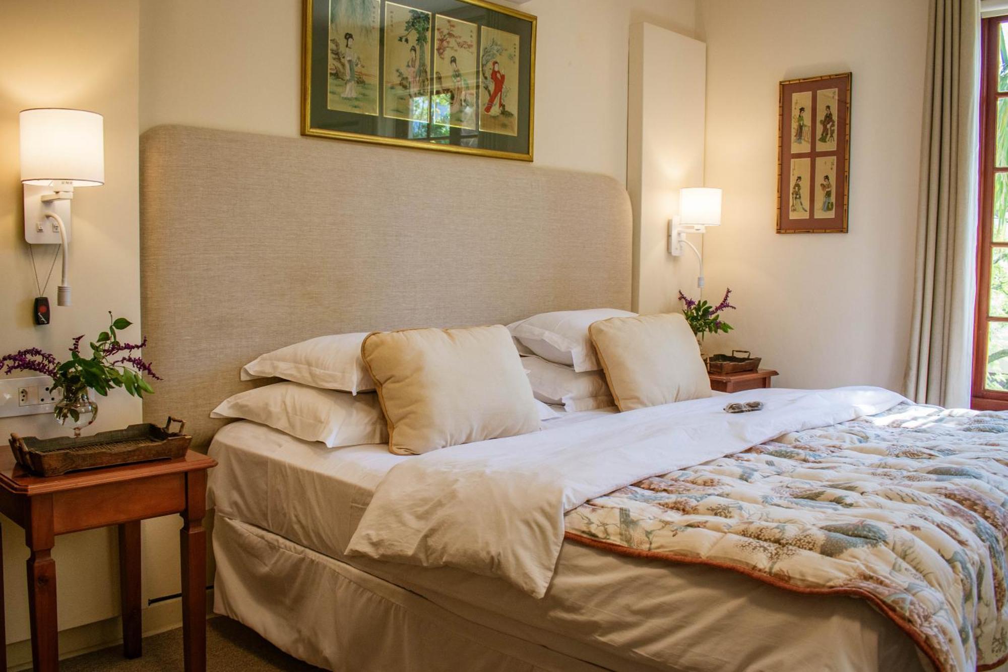 5 Seasons Guest House Стелленбос Экстерьер фото