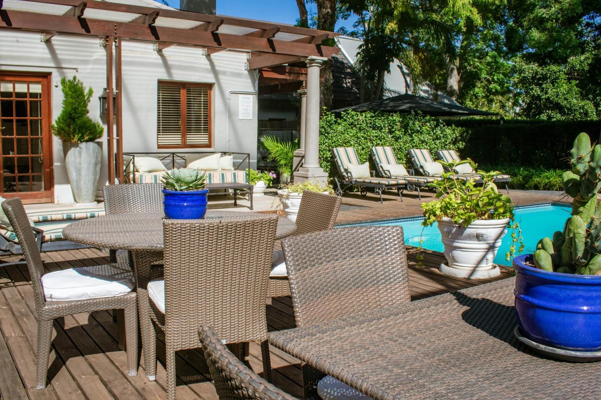 5 Seasons Guest House Стелленбос Экстерьер фото