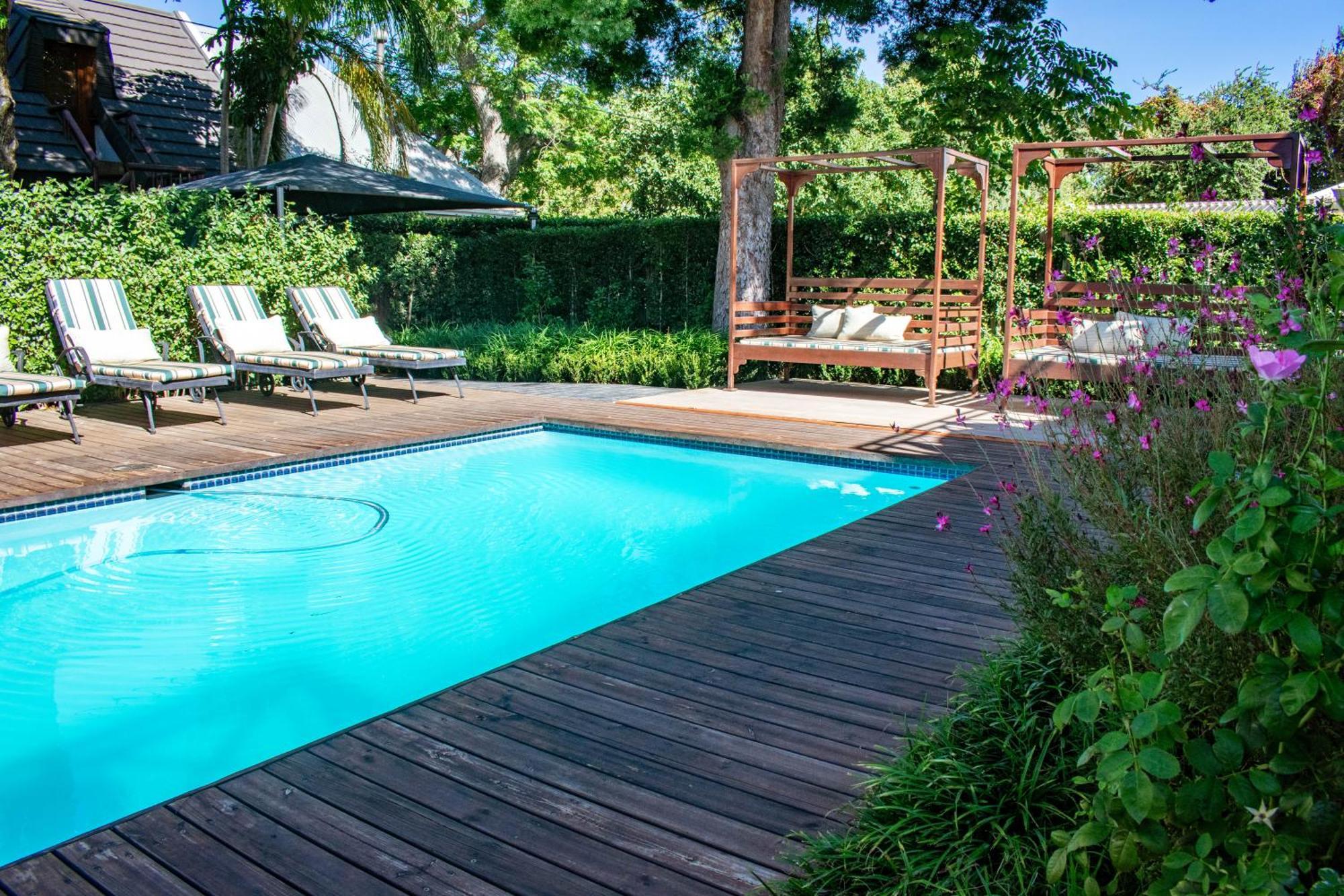 5 Seasons Guest House Стелленбос Экстерьер фото