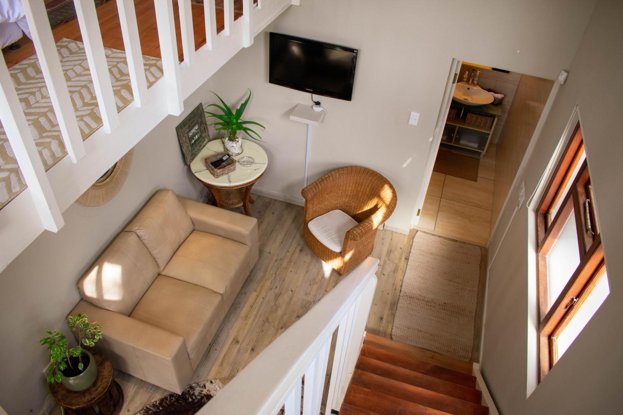 5 Seasons Guest House Стелленбос Экстерьер фото