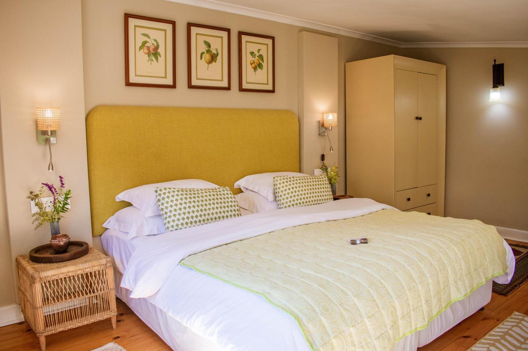 5 Seasons Guest House Стелленбос Экстерьер фото