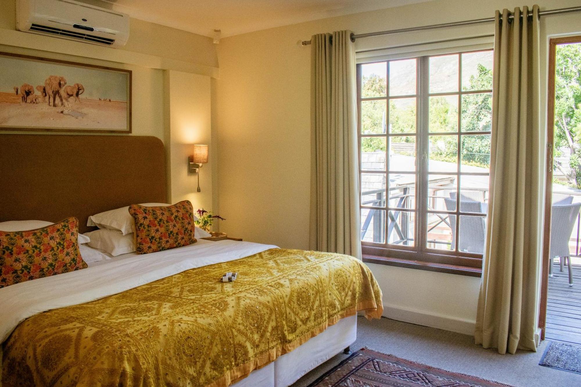 5 Seasons Guest House Стелленбос Экстерьер фото