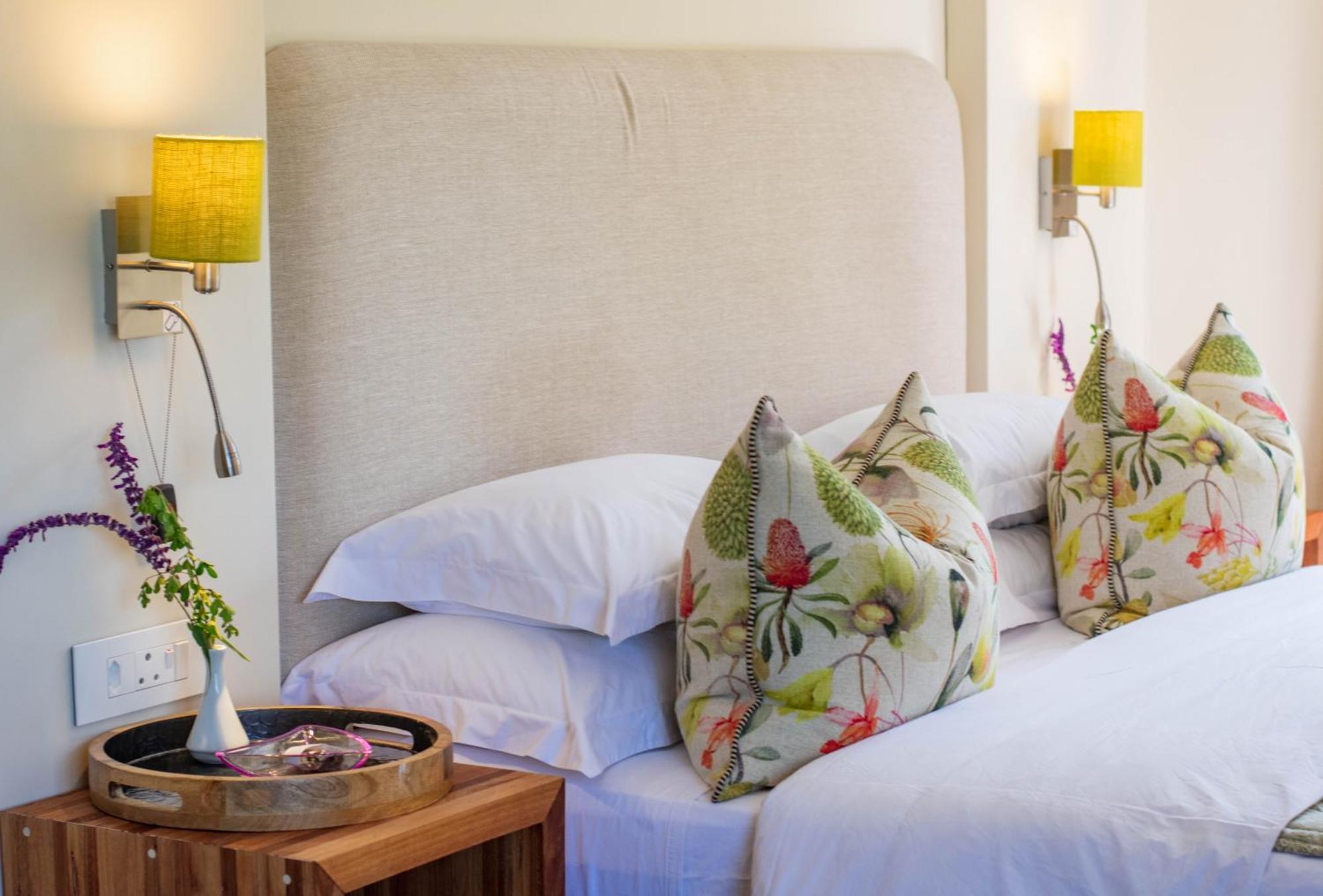 5 Seasons Guest House Стелленбос Экстерьер фото