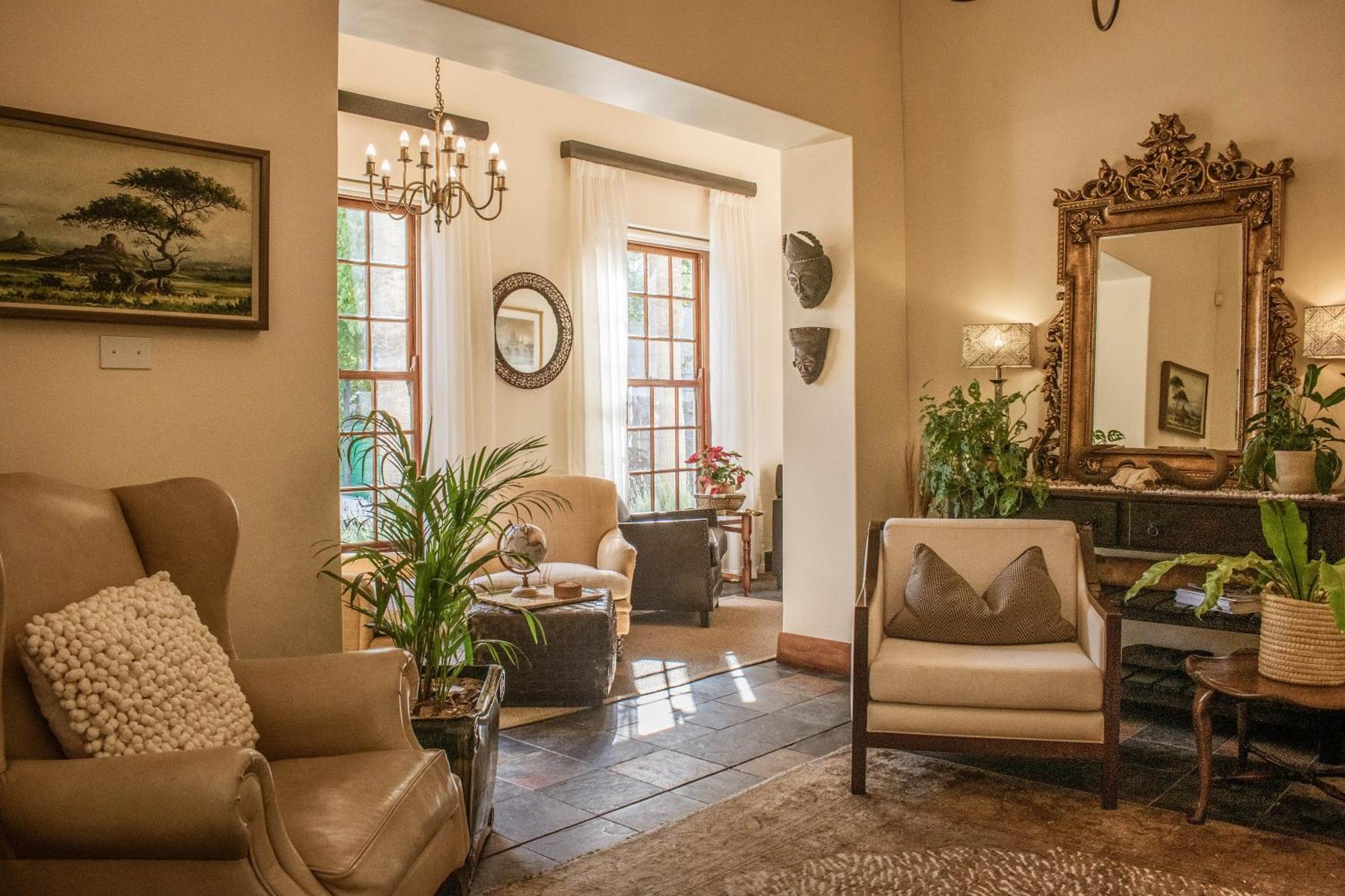 5 Seasons Guest House Стелленбос Экстерьер фото